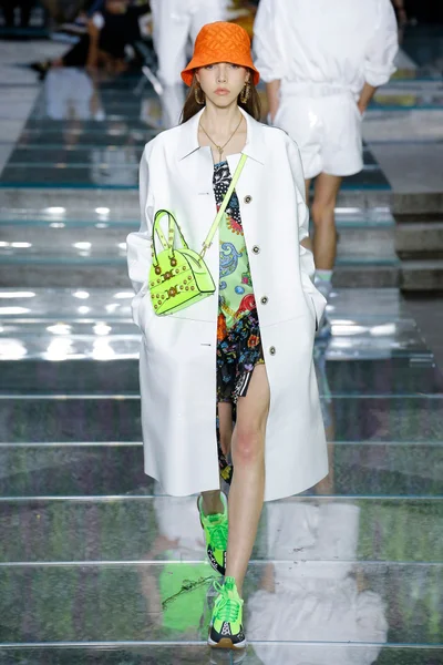 Look 36